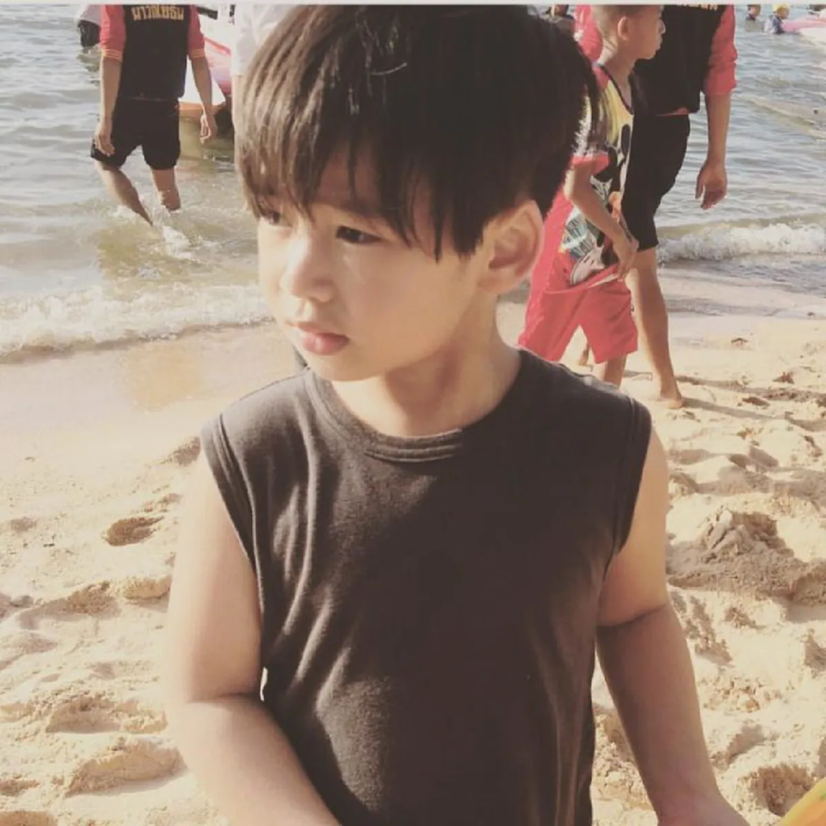 ลูกไม้หล่นไม่ไกลต้น!! ดูลีลาน้อง"ออก้า"ขับเจ็ทสกี งานนี้แชมป์ทั้งหลายระวังเอาไว้เลย!!!(มีคลิป)