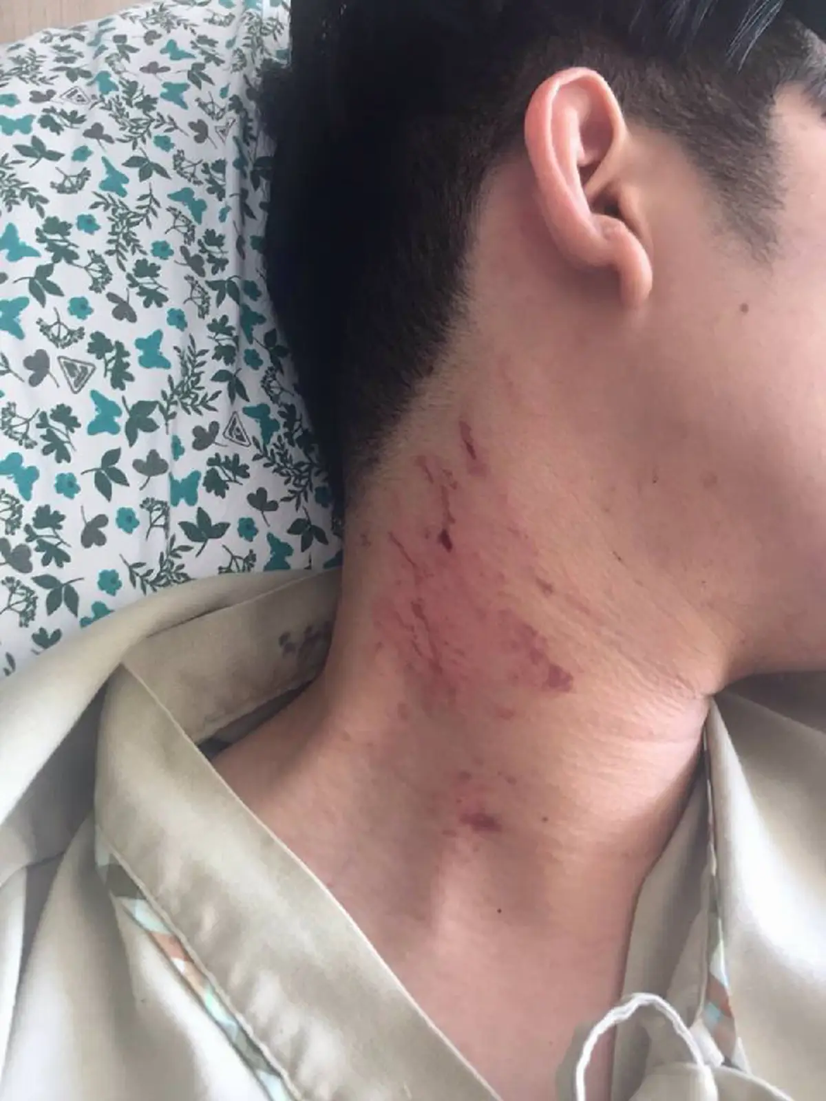 หนังคนละม้วน!!!  "เพื่อนสนิทลูกนายพล" เผยความจริงอีกด้าน งงกับเรื่องดาราสั่งกระทืบ พวกชอบมโนควรอ่าน!!! (รายละเอียด)