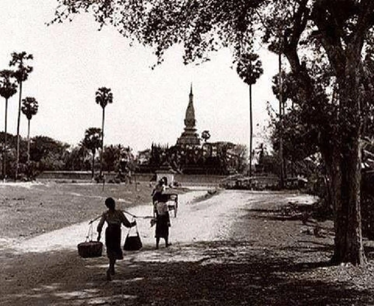 หาดูยากที่สุด!!! ลาวเผยภาพถ่าย พระธาตุหลวงเวียงจันทน์ ไขปริศนาเจดีย์โบราณ (มีภาพ+รายละเอียด)