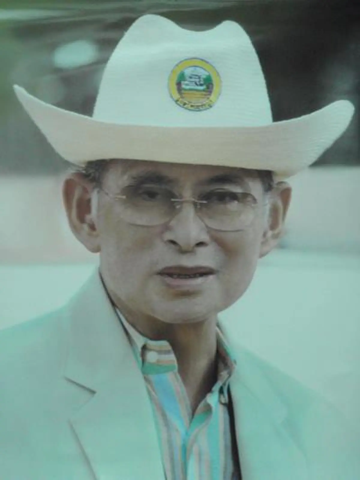 เกษตกรรมคือหัวใจชาติ"องค์พ่อหลวง"พระราชทานชื่อโฉนดที่ดินที่ซื้อด้วยทรัพย์ส่วนพระองค์ว่า"ภูมิพลอดุลยเดชเกษตรกร"ปัจจุบันคือ"โครงการชั่งหัวมัน