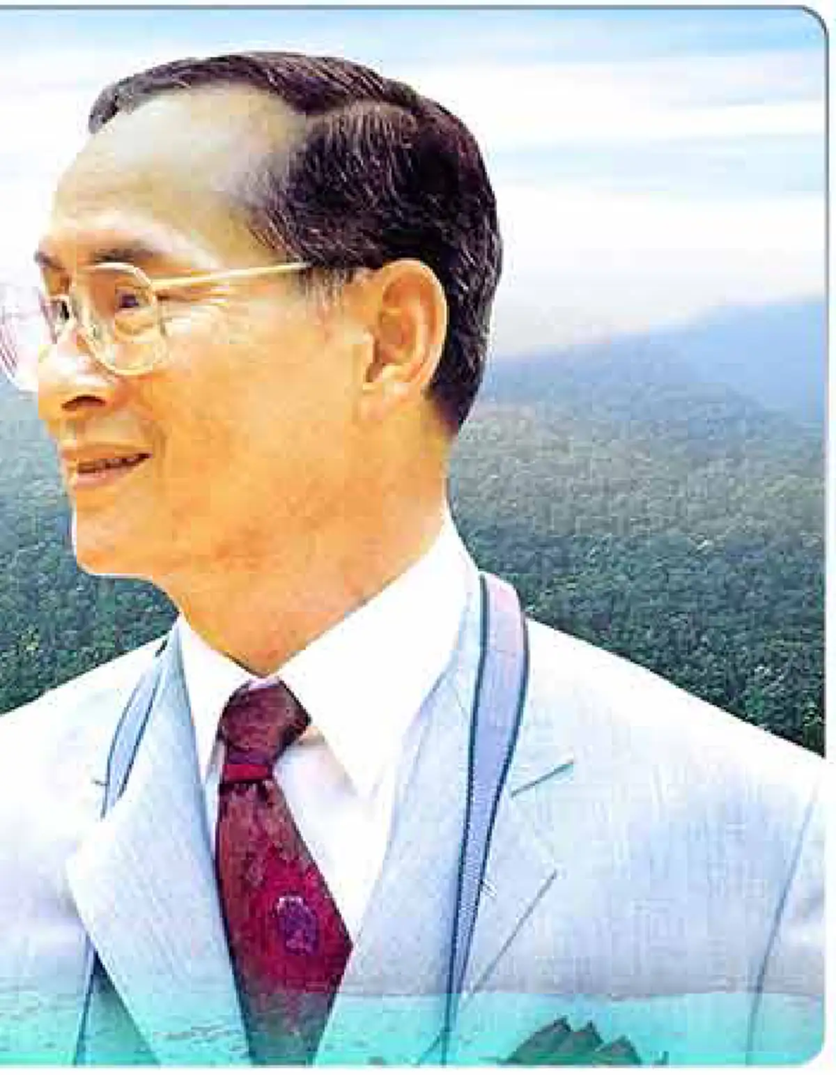 อ่านหนังสือพิมพ์นี่ตื่นเต้นดี..." อีกหนึ่งพระราชอารมณ์ขัน  เมื่อครั้งงานศึกษาสัมพันธ์ ที่วิทยาลัยประสานมิตร 