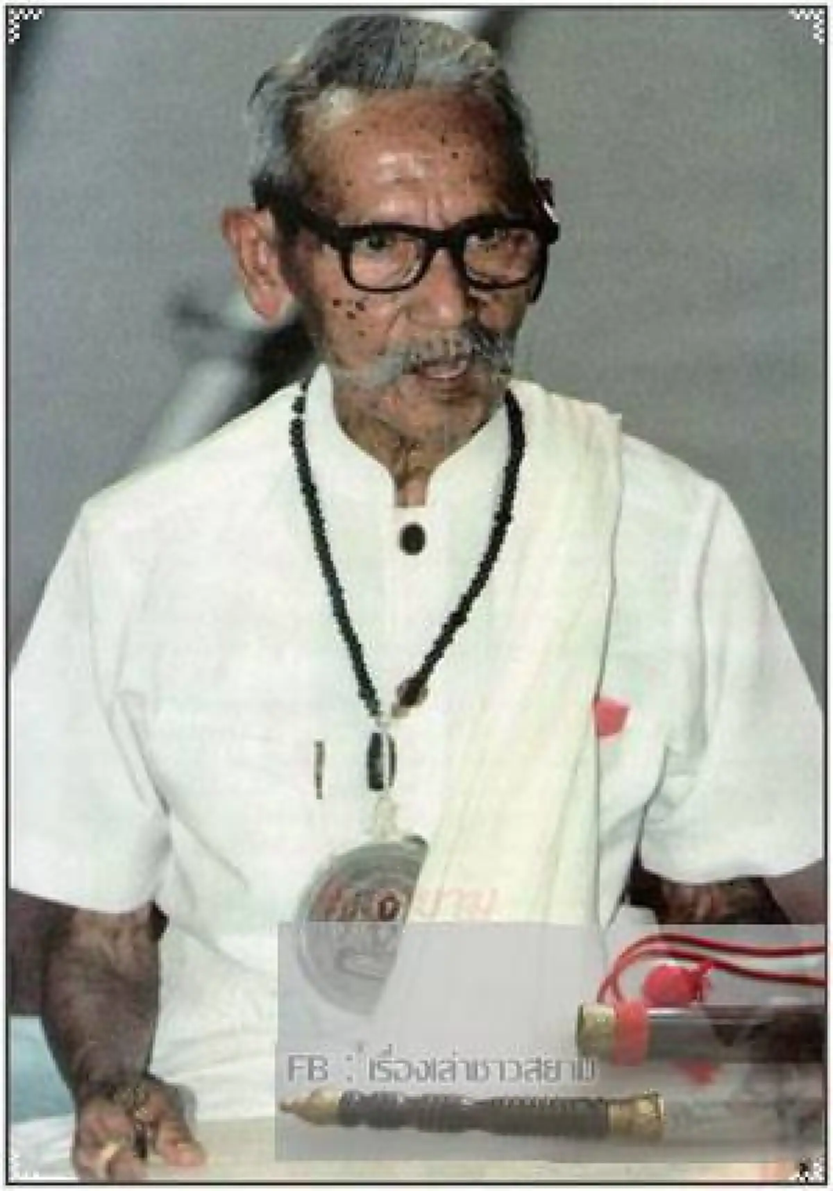 ฝ่าเท้าของแม่นั่นแหละฝ่าเท้าอรหันต์!! วิชาคุ้มตัวที่ขลังที่สุดของขุนพันธ์ จอมขมังเวทย์แดนใต้ ใช้เท้าแม่สยบคุณไสย์ราบคาบ