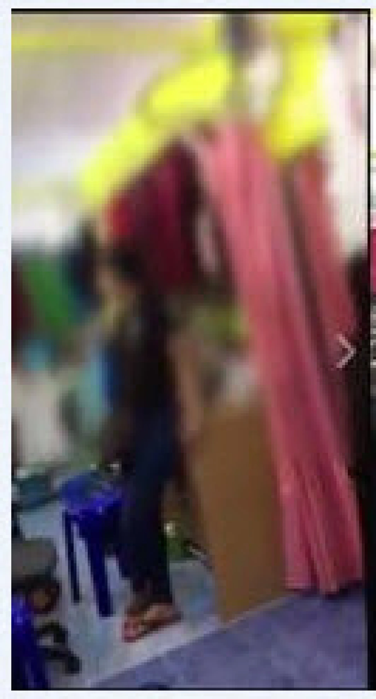 แม่ค้าเดือด!! คว้ามีดแทงลูกค้า หลังเลือกซื้อเสื้อผ้านานแต่ใส่ไม่ได้ เหตุผลแค่นี้จริงหรือ?? (ชมคลิป)