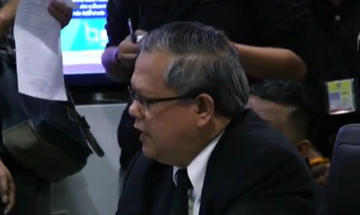 อย่าเพิ่งด่วนสรุป!!! ตร.ยันยังไม่พบข้อมูล"เบนซ์ เรซซิ่ง"เอี่ยวค้ายา ขณะเจ้าตัวติดต่อแจงที่มาทรัพย์สินแล้ว(รายละเอียด)