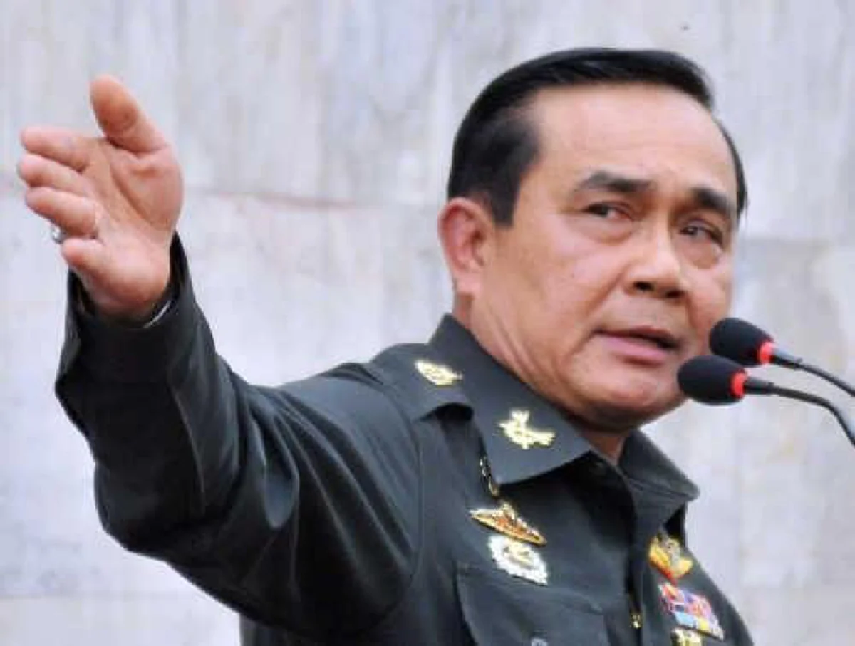 เอาแล้วเว้ย!!!..."พล.อ.ประยุทธ์"เดือดสุดๆลั่นกลางห้องประชุมถามดุ ปฏิรูปตำรวจแบบนี้เอาไหม..."เดี๋ยวผมจะทำเองให้ทั้งหมด"