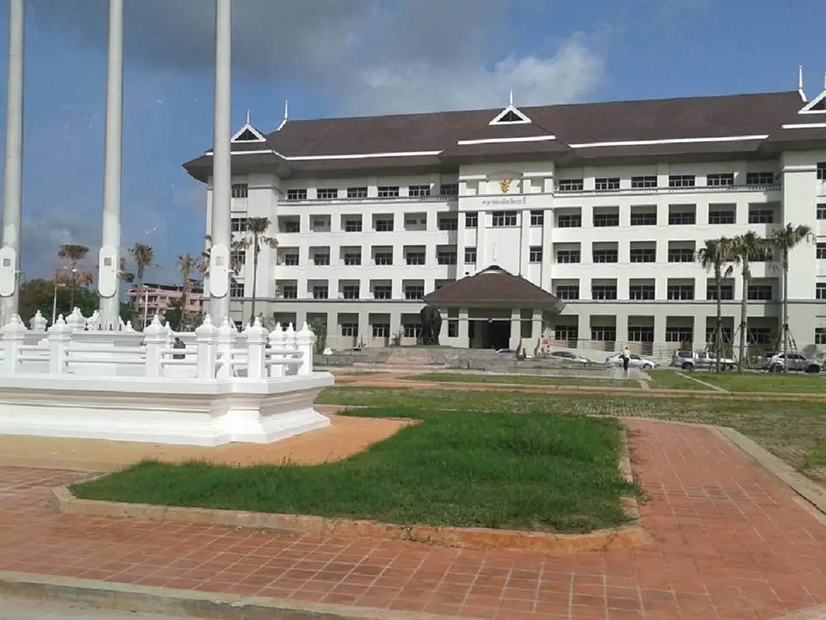 ชาวกระบี่สุดปลื้มปิติ!! พระราชกรณีกิจแรก ในหลวงรัชกาลที่ 10" กำหนดเสด็จเปิดศาลากลางจังหวัด 9 ธ.ค.นี้