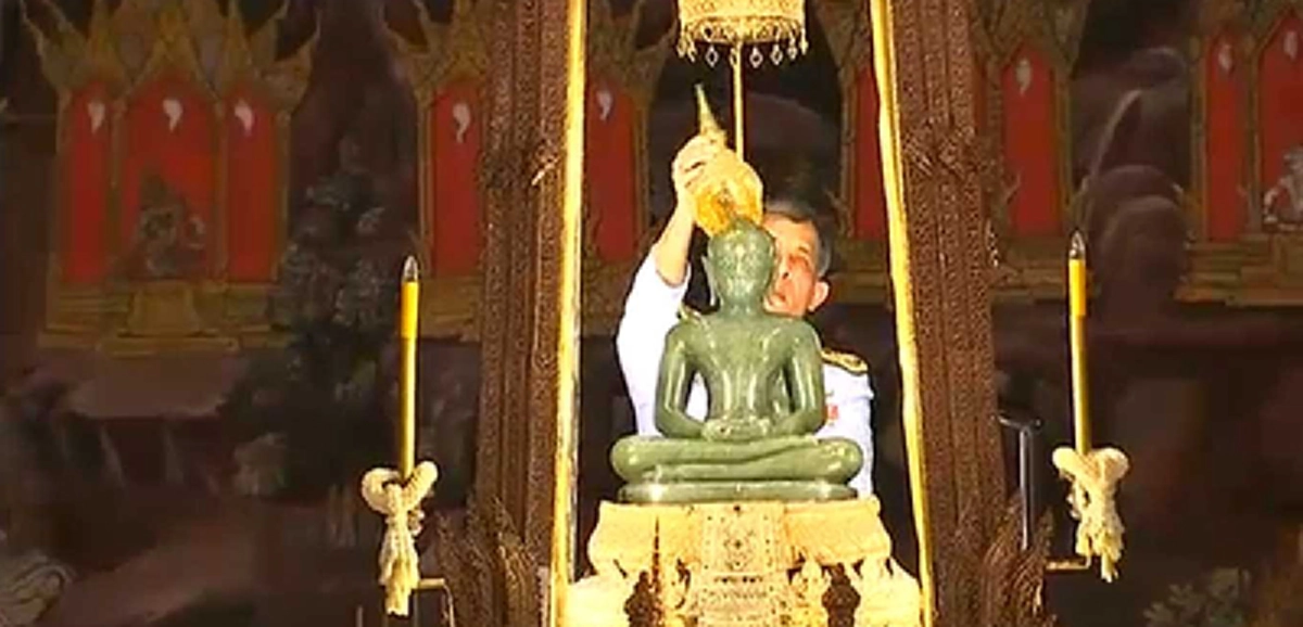 "ปัจจัย 3 ประการที่ทำให้พระแก้วมรกต มาอยู่ในประเทศไทย" ที่ หลวงปู่มั่นบอกไว้