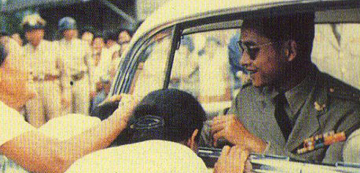 พระราชอารมณ์ขัน ของ ในหลวงรัชกาลที่๙ ที่อำเภอหัวหิน พระราชวังไกลกังวล