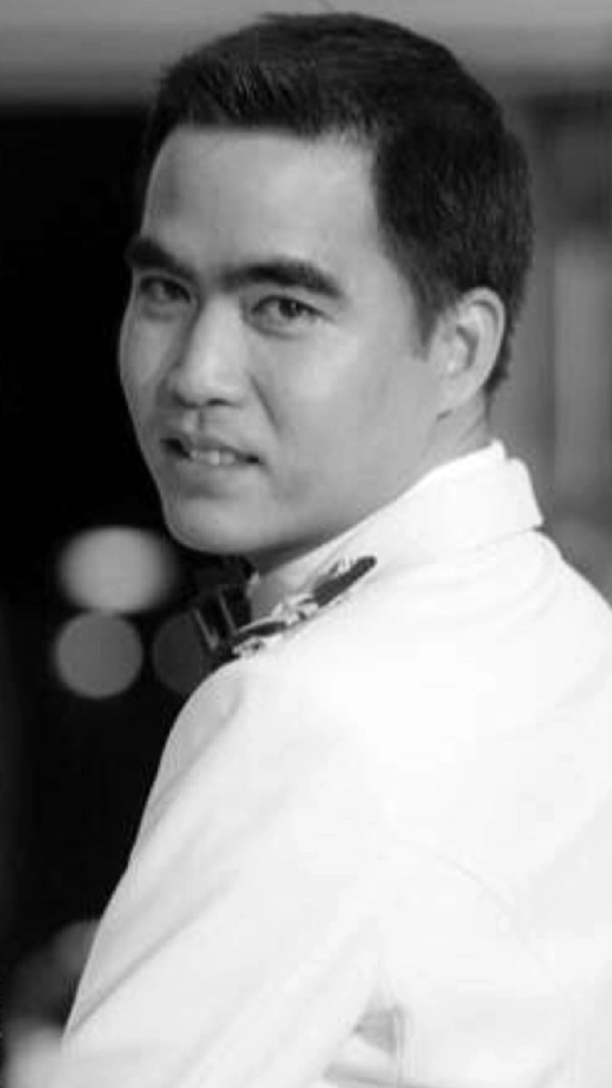 R.I.P. เสืออากาศ!!  "บิ๊กตู่" เสียใจครอบครัว " น.ต.ดิลกฤทธิ์  ปัถวี" เหตุเครื่องบินตกขณะโชว์งานวันเด็กหาดใหญ่สั่งกลาโหมดูแลผู้สูญเสียเต็มที่