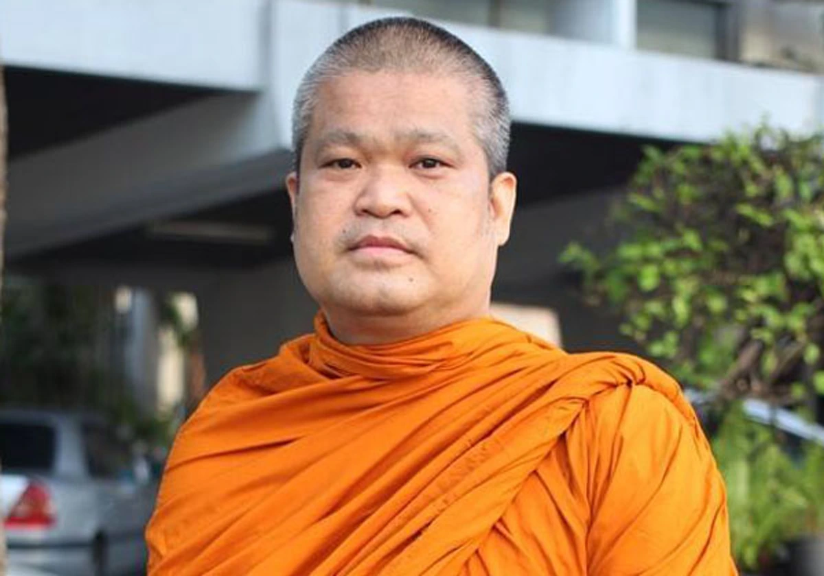 อ้าวอะไรยังไง!! ดีเอสไอประสานพศ.ขอประวัติ เจ้าคุณประสาร หลังเจอหลักฐานเด็ด ชักชวนสมาชิกสมคบคิดกันเตรียมการชุมนุม เข้าข่ายเป็นความผิดอาญา!!