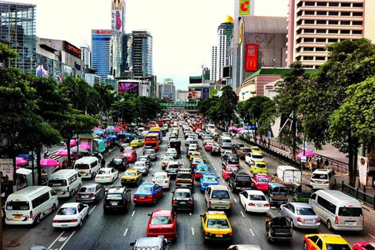 "บิ๊กป้อม"ท้า 7 วันจราจรกทม.ดีขึ้น แต่ถ้าฝนตกก็ช่วยอะไรไม่ได้