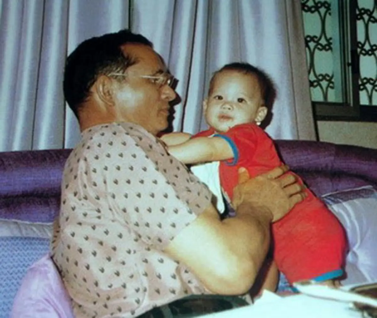 4 ธันวาคม วันที่ทุกคนรอคอย... พระสุรเสียงคุ้นหู พระราชดำรัสของในหลวงร.9 ใน "วันพ่อ" ที่มีแก่คณะบุคคลที่มาเฝ้าฯ ณ ศาลาดุสิดาลัย ครั้งสุดท้าย