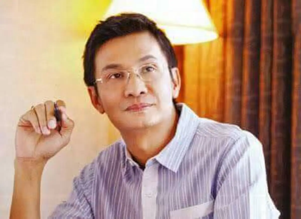 เจ็บจี๊ดถึงหัวใจ!! ดร.จักษ์" เขียนกลอนถึง วัดพระธรรมกาย แรงชัดทุกประโยค ทำเอาสาวกแทบหน้าหงาย!! 
