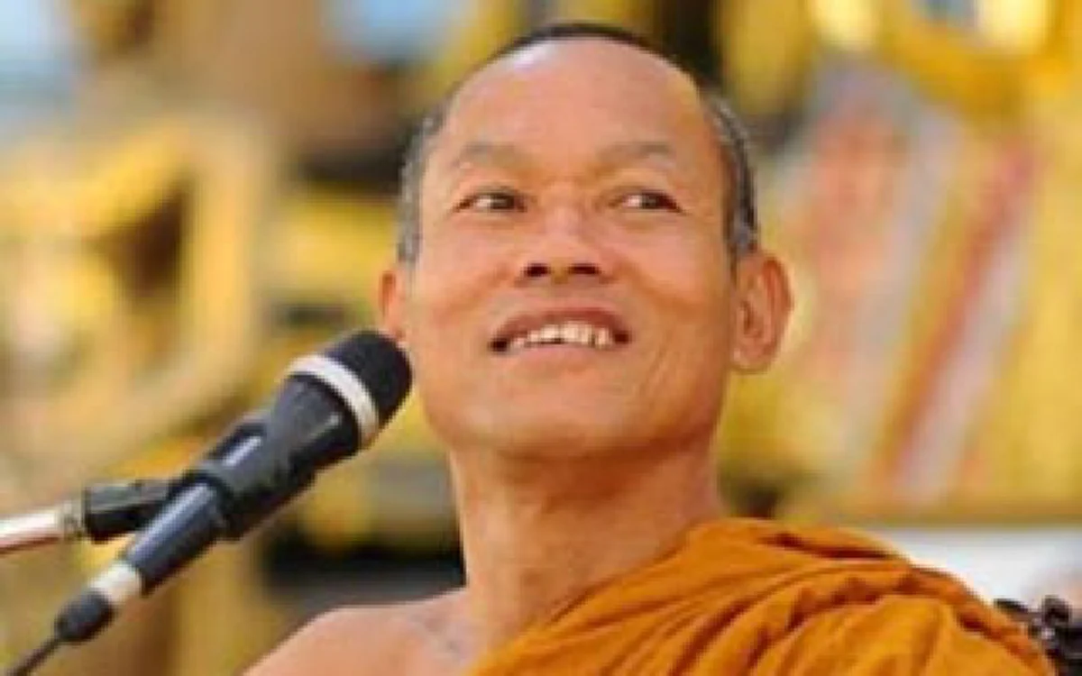 ขจัดความชั่ว!!! "พุทธะอิสระ" หวัง "สมเด็จพระพุทธโฆษาจารย์" ปฏิรูปมหาเถรสมาคมเสียที อลัชชีจะได้หมดไป