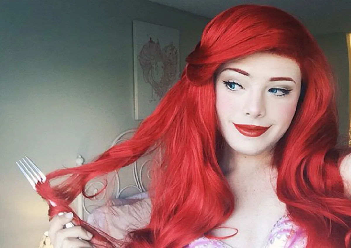 สวยจนต้องร้องขอชีวิต!!! หนุ่มมะกันแต่งเจ้าหญิงดิสนีย์ เกือบดูไม่ออกว่าตัวจริงเป็นผู้ชาย????? (ชมภาพ)