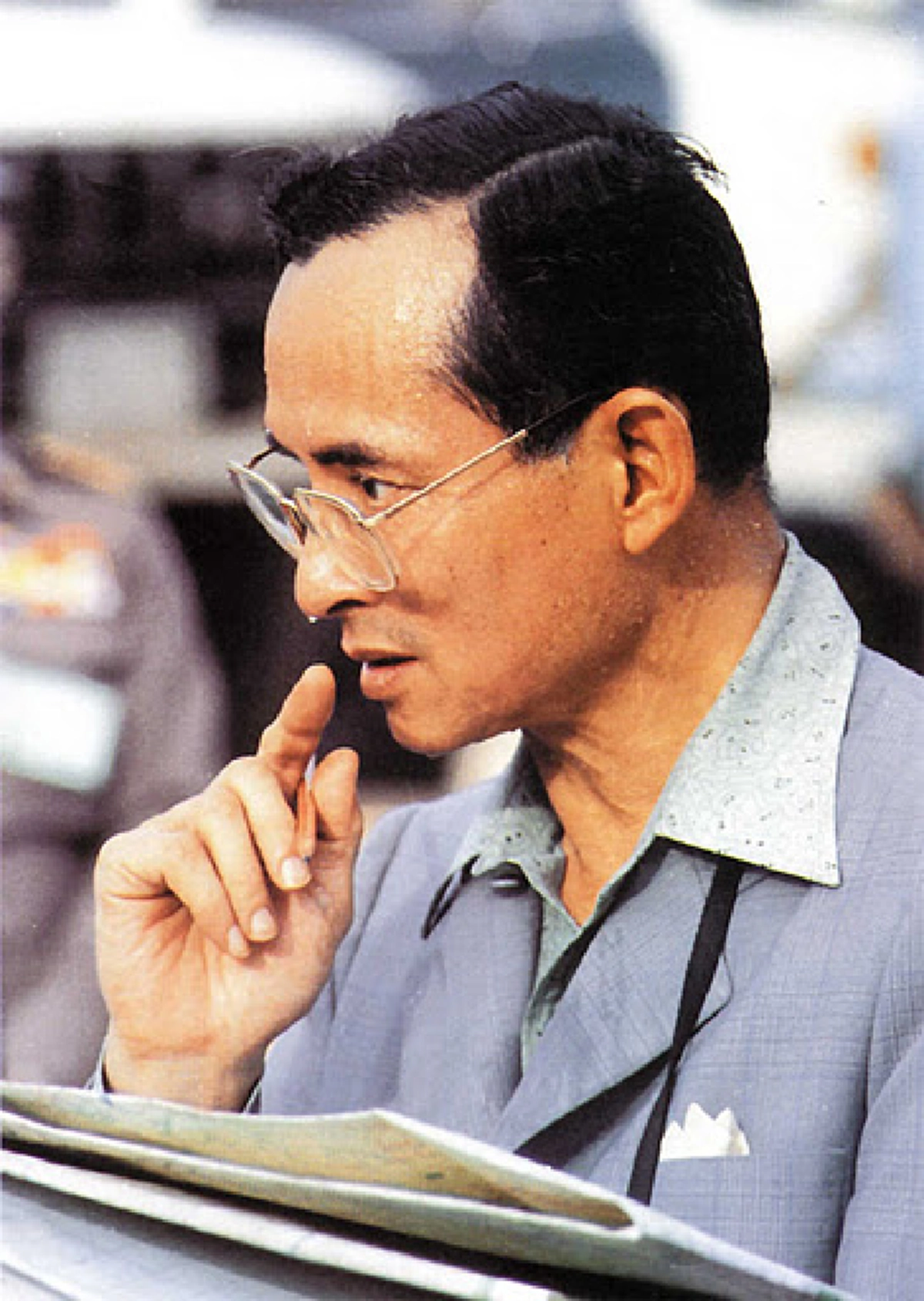 คนยึดชีวิตพอเพียง!!! ดุสิตโพลเผยประชาชน 94.78% ยึดแบบอย่างรัชกาลที่ 9 ชีวิตพอเพียง เสียสละ อดทน