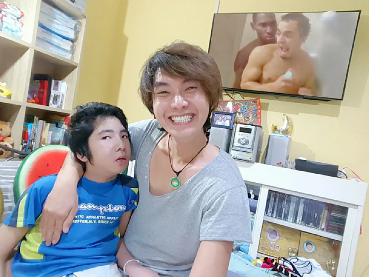 ใต้ความฮาที่เต็มไปด้วยน้ำตาของลูกชาย..."พ่อน้องอิคคิว" โพสต์เศร้า ประกาศหยุดไลฟ์เฟซบุ๊กชั่วคราว เหตุน้องอิคคิวเลือดกำเดาไหลไม่หยุด!!!