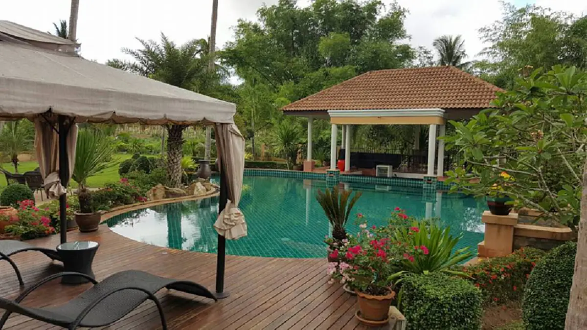 สาวไทยเมียฝรั่งอึ้งบ้านหรู23ล.โดนเวนคืนทำถนนแต่ได้เงินชดเชยต่ำเกินกว่าจะรับได้