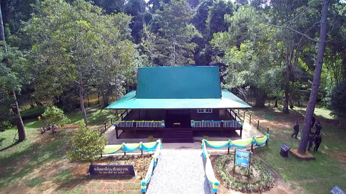 "เพชรบูรณ์"  ซ่อมแซมพลับพลาที่ประทับทรงงานถวายองค์ราชา องค์ราชินี