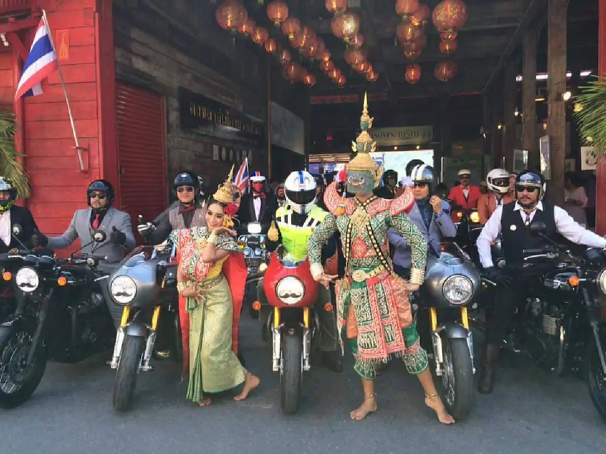 ใครจะรู้ว่าทศกัณฐ์ รักนางสีดามากกว่าเท่าไห่ร่ !! สุดอลังการชมภาพชุด พี่ทศ-สีดา เยือนสงขลา !! (ภาพชุด+ประวัติทศกัณฐ์-สีดา)  