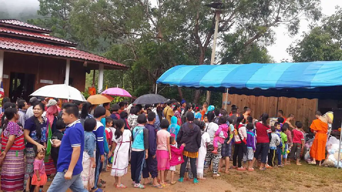 ร่วมพลังบุญ!! ของเล่นตุ๊กตา เก่าของพี่ ใหม่สำหรับน้อง พระสงฆ์บนดอย ชวนผู้ใหญ่ใจดี ทำบุญ มอบสิ่งของเพื่อเด็กชาวเขาที่ยากไร้