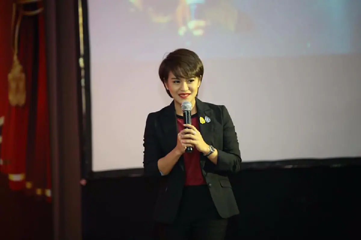 เปิดใจ "เบส อรพิมพ์" ครั้งแรก หลังเจอถล่มดราม่าหมิ่นคนอีสาน ก่อนเอ่ยขอโทษจากหัวใจ??? (มีคลิป)