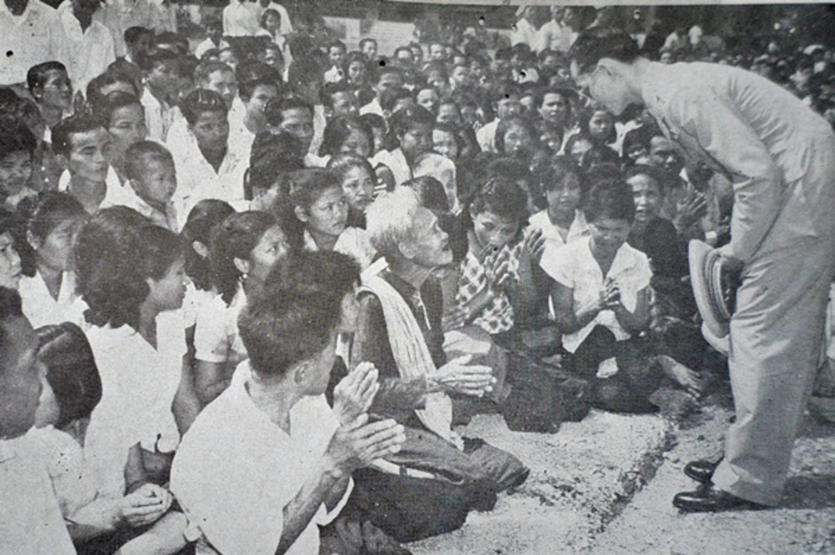 ซาบซึ้งที่สุด!! บทประทับใจเมื่อครั้ง " ในหลวง ร.๙" เสด็จฯลงใต้ เกิดอุบัติเหตุ "เล็บราษฎรข่วนโดนพระหัตถ์ขวา.." แพทย์หลวงถึงสะดุ้ง...??