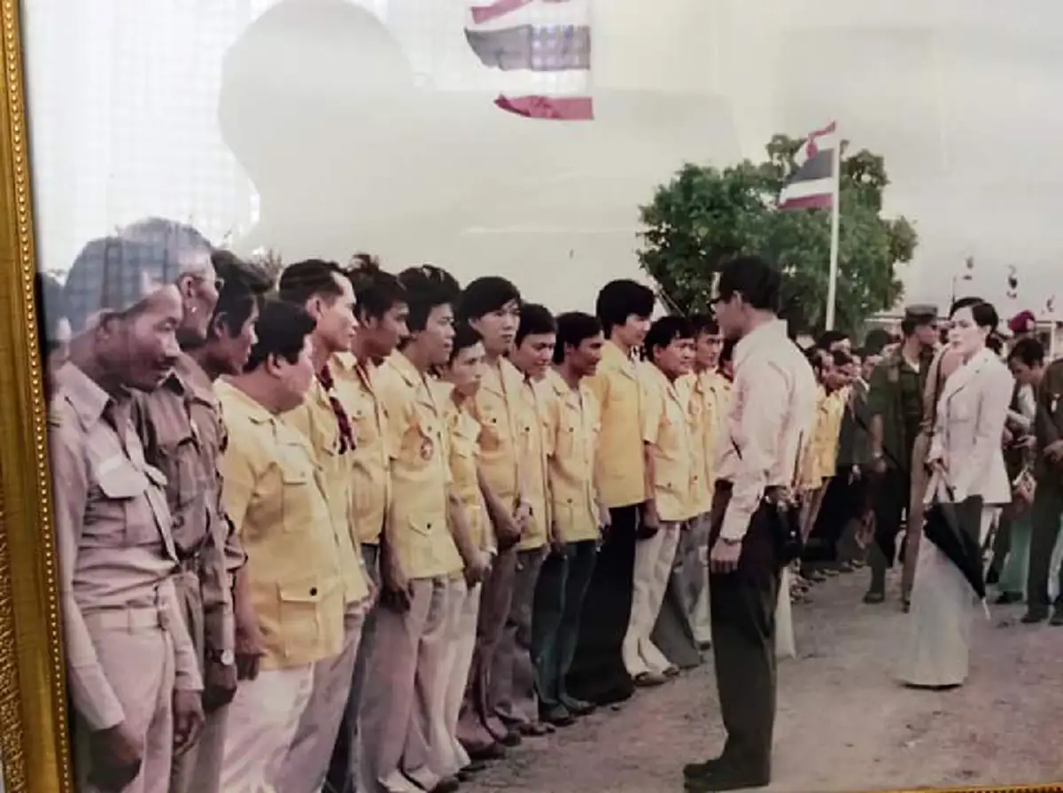 ชมชุดภาพหายาก พระบาทสมเด็จพระเจ้าอยู่หัวภูมิพลอดุลยเดช ครั้งเสด็จพระราชดำเนินยัง อำเภอชัยบาดาล จังหวัดลพบุรี ปี2520