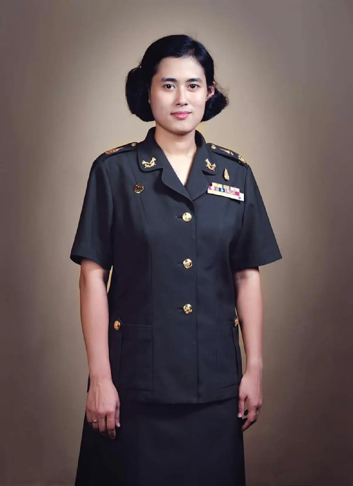 ยลพระฉายาลักษณ์ "สมเด็จพระเทพฯ" ตั้งแต่อดีตจนถึงปัจจุบัน ทรงพระสิริโฉมงดงามไม่แปรเปลี่ยน (มีภาพ)