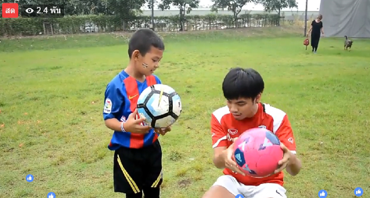 เปิดเทปพิเศษ!!! เมื่อ "น้องพี Super10"  ฝึกซ้อมโชว์สกิลเทพ ที่ทำเอาทีมงานคู่ซ้อมเจอฝีเท้าเข้า ถึงกับต้องยอมแพ้กันเลยทีเดียว!!! (มีคลิป) 