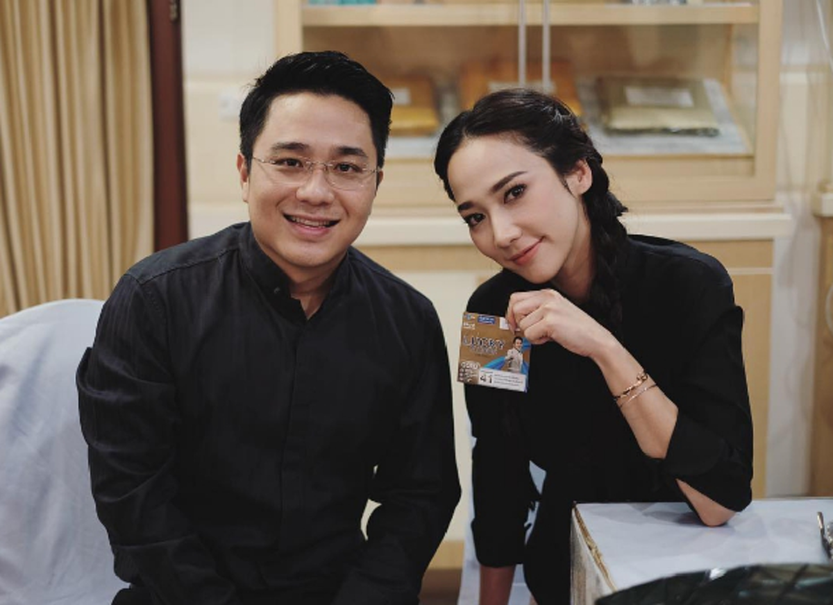 ไม่อยากโสดแล้ว!!! "อั้ม พัชราภา" เดินหน้าเปลี่ยนเบอร์ใหม่ หวังความรักกลับมาสดใส แถม "หมอช้าง" เผยเลขแห่งความลับ ที่คนโสดห้ามใช้!!! 