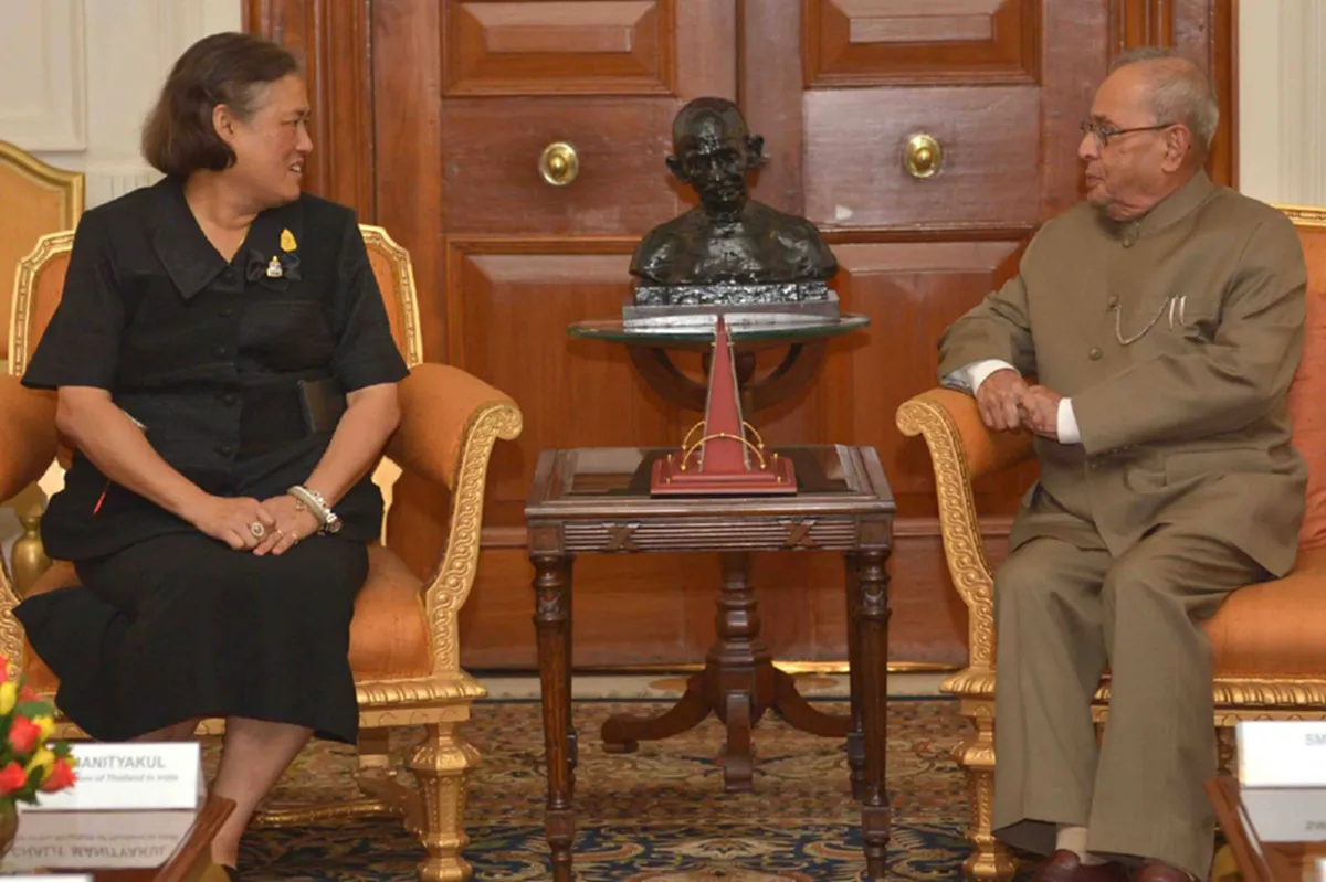 พระเกียรติคุณ..ประจักษ์โลก!! สมเด็จพระเทพฯทรงรับการทูลถวายรางวัลสันสกฤตโลกปี ๒๕๕๘ ณ สาธารณรัฐอินเดีย #ขอทรงพระเจริญ
