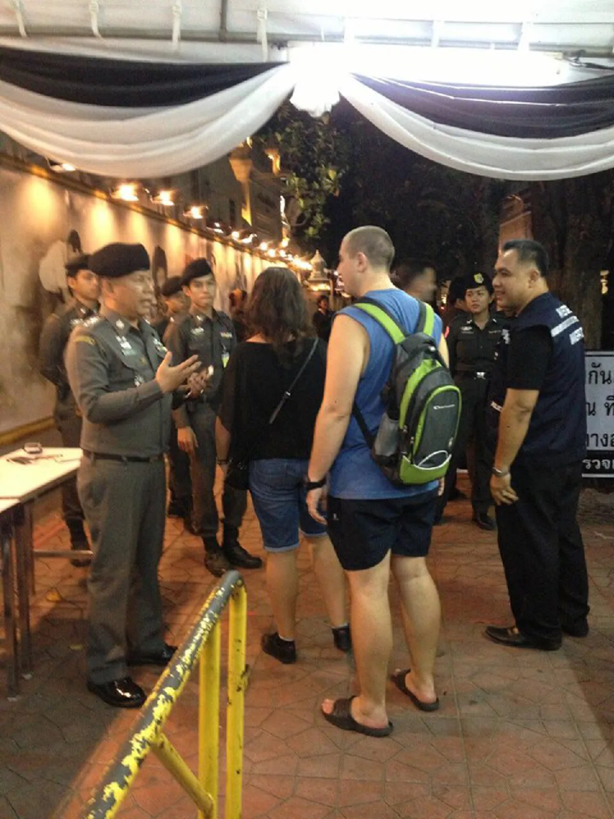 งานในหลวงก็ไม่เว้น!!ตม.เข้มคัดกรองนักท่องเที่ยวหลังมีเบาะแสมิจฉาชีพ เอเชียใต้ เขมร แฝงตัวล้วงกระเป๋าสนามหลวง