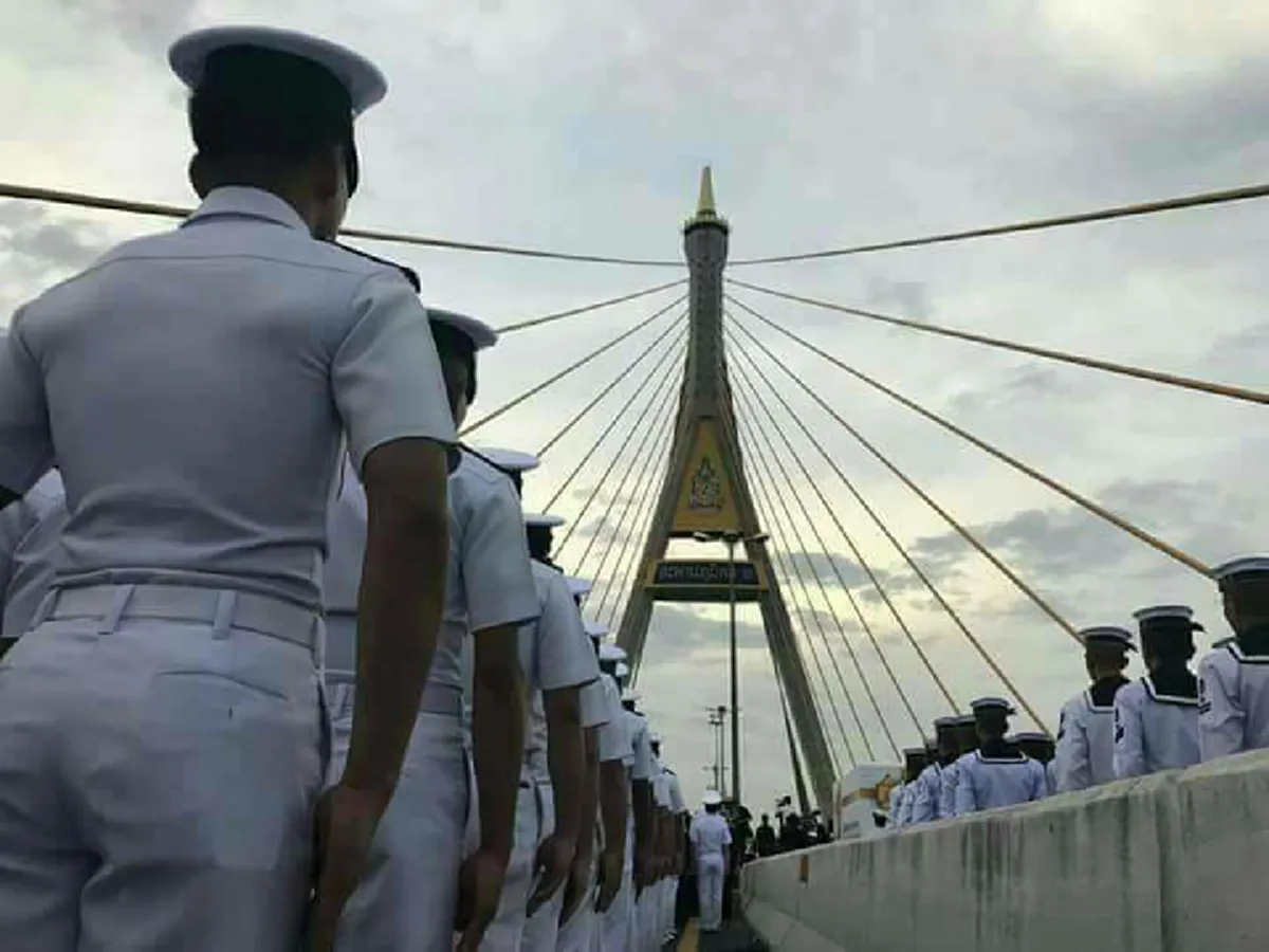 ย้อนชมภาพสุดอลังการ กองทัพเรือ จัดกำลังพล และวงดุริยางค์ราชนาวี ร่วมกิจกรรม "สำนึกในพระมหากรุณาธิคุณ 5 ธันวาคม 2559" (ภาพ+รายละเอียด)