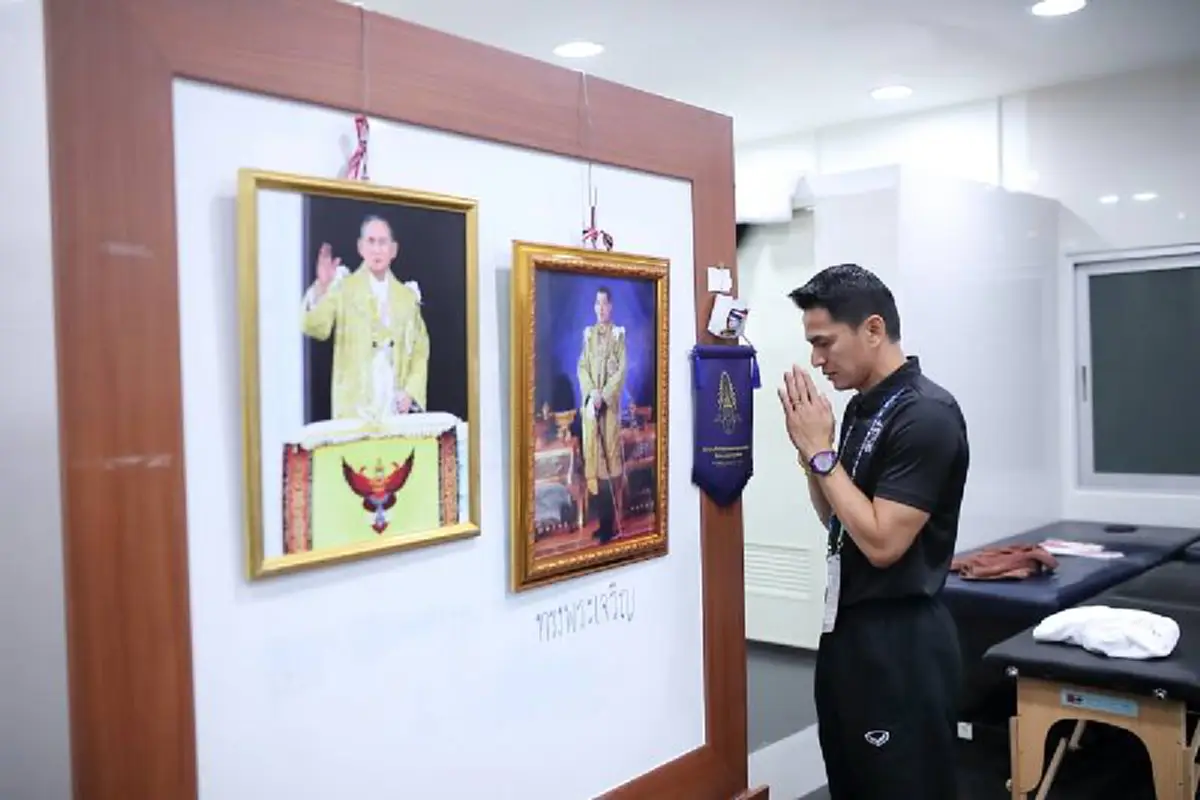 อายุเป็นเพียงตัวเลข ! "ซิโก้" กับเสื้อหมายเลข13อันคุ้นเคย ... พร้อมโชว์"ตีลังกา" ท่าดีใจในตำนาน  เเมตช์การกุศลซับน้ำตาชาวใต้ (ชมคลิป)