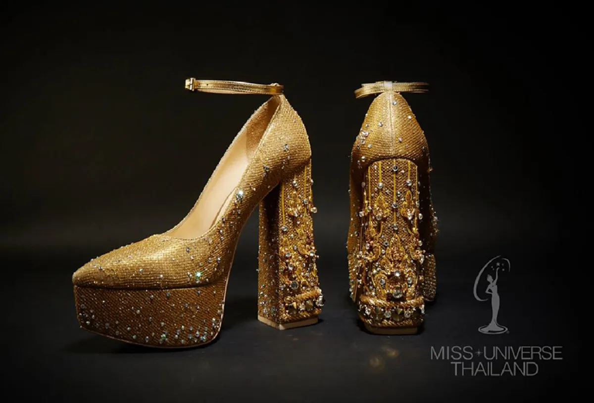 "Jewel Of Thailand" สุดอลังการ การออกแบบชุดประจำชาติ "น้ำตาล ชลิตา" ที่สุดของความประณีต ผสมผสานเทคโนโลยีล้ำสมัย !!!