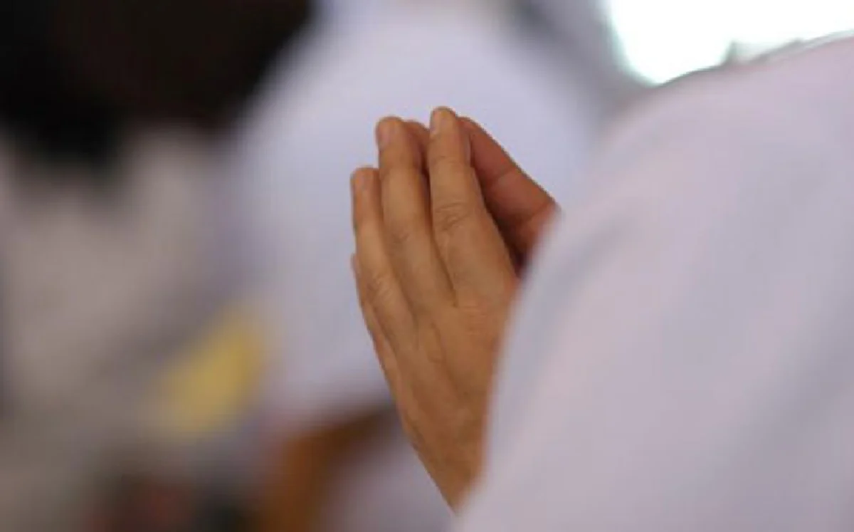 เคล็ดไม่ลับ!  การตั้งจิตอธิษฐานหลังสวดมนต์ ชีวิตพบเจอแต่สิ่งดี ประสบความสำเร็จในเร็ววัน