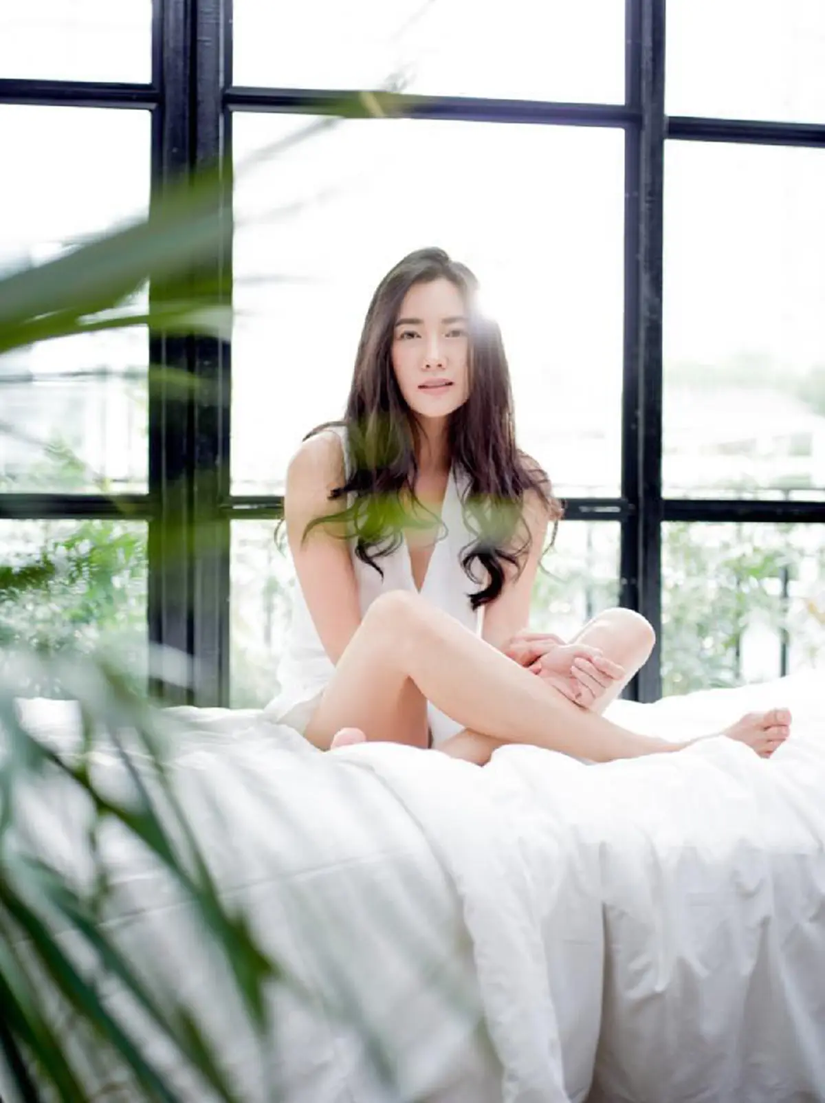 มุมนี้ก็มีนะ !!! "ต๊อด  ปิติ" ยอมพักทุกภารกิจเพื่อสิ่งนี้ หอบช่อดอกไม้ ยินดีภรรยาสาว "นุ่น"วรนุช เปิดตัวธุรกิจความงาม บอกเลย..หวานเว่อร์อ่ะ 