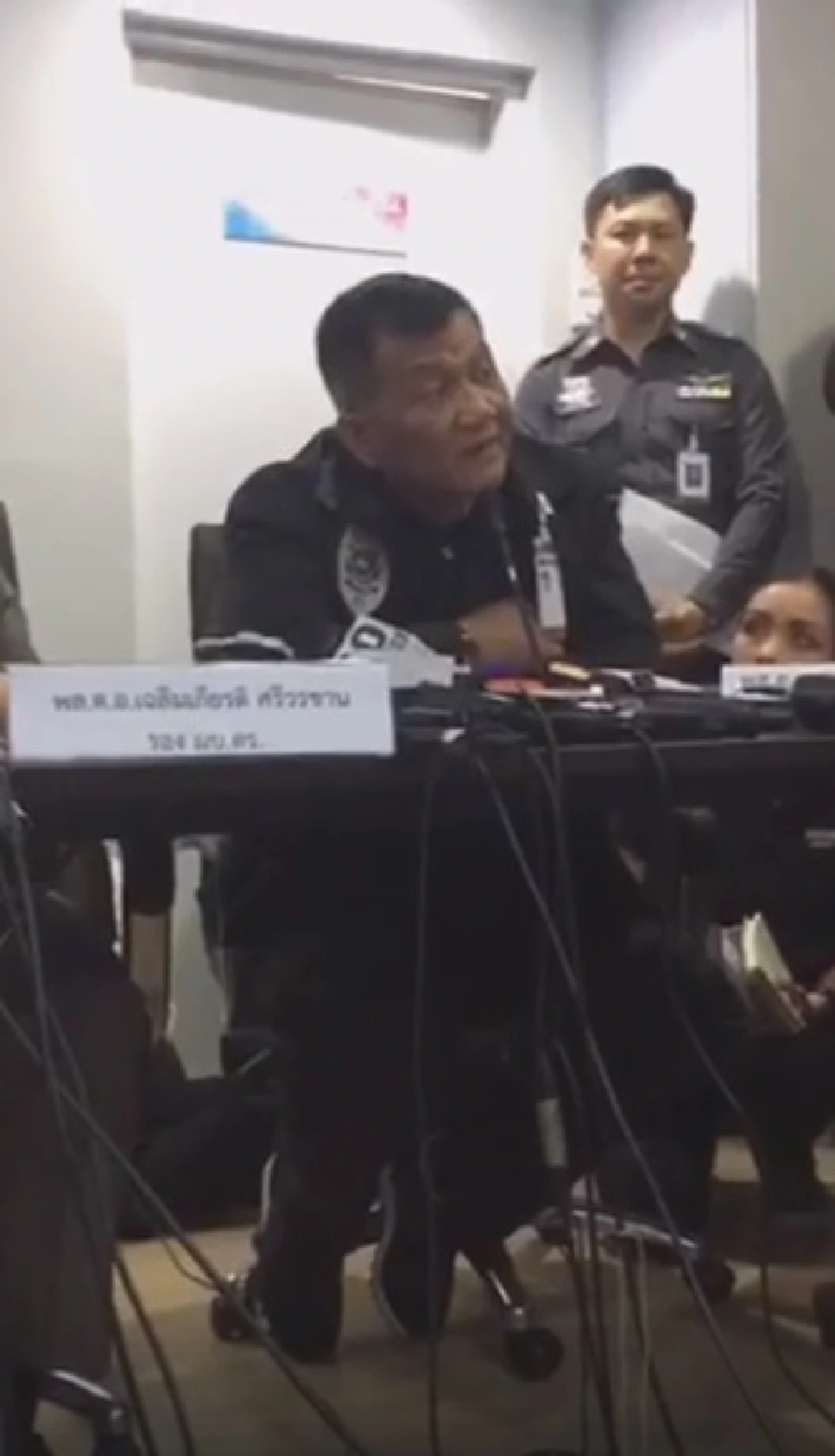 อย่าเพิ่งด่วนสรุป!!! ตร.ยันยังไม่พบข้อมูล"เบนซ์ เรซซิ่ง"เอี่ยวค้ายา ขณะเจ้าตัวติดต่อแจงที่มาทรัพย์สินแล้ว(รายละเอียด)