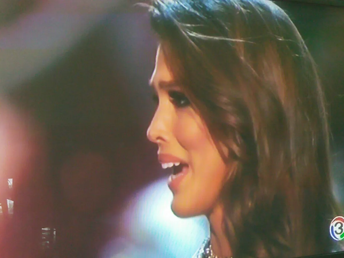 มงฯลงแล้ว!!! สาวงาม "FRANCE" คว้ามงกุฎ MissUniverse 2016 ไปครองได้สำเร็จ ส่วน "น้ำตาล ชลิตา" ทำเต็มที่ผ่านเข้ารอบ 6 คน