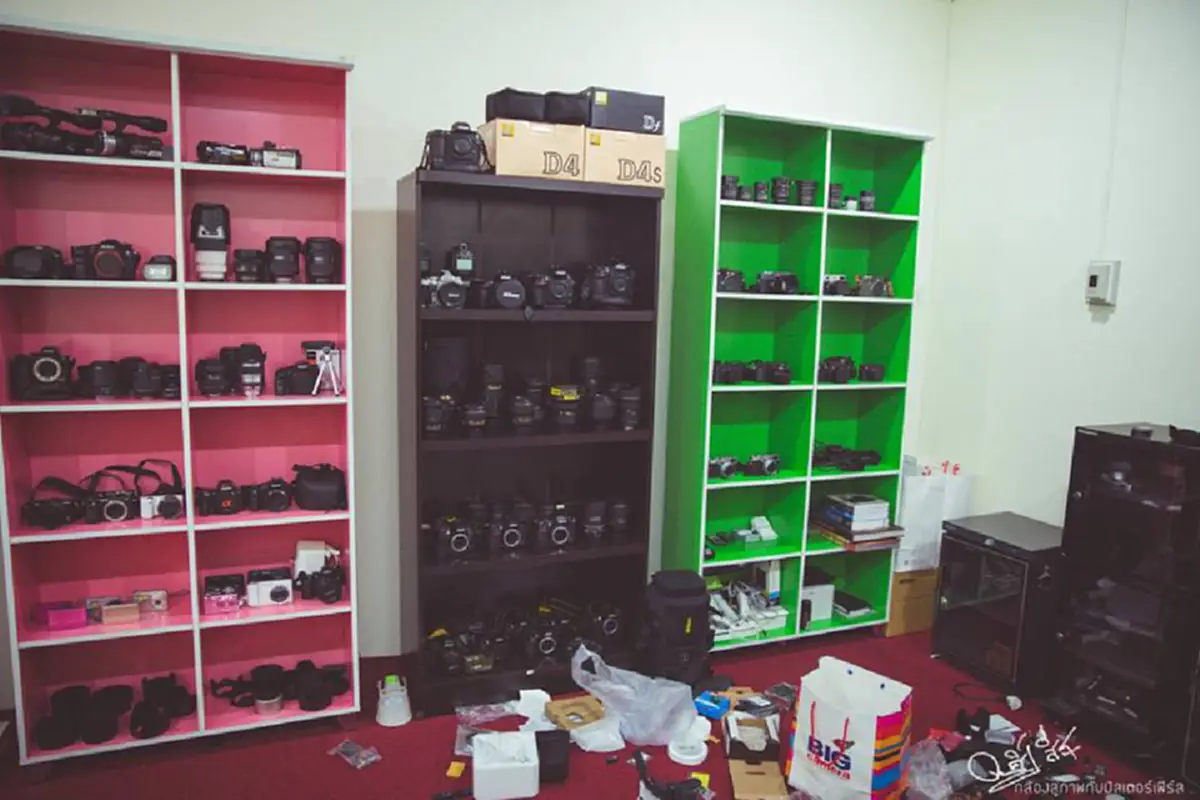 เหมือนโดนมนต์สะกด!! เมื่อ พี่ชาย เรียกให้ไปทำความสะอาดห้อง แต่กลับพบสิ่งเหล่านี้!? ... โอ้วมายก๊อด นี่มันสวรรค์ชัดๆ!! 