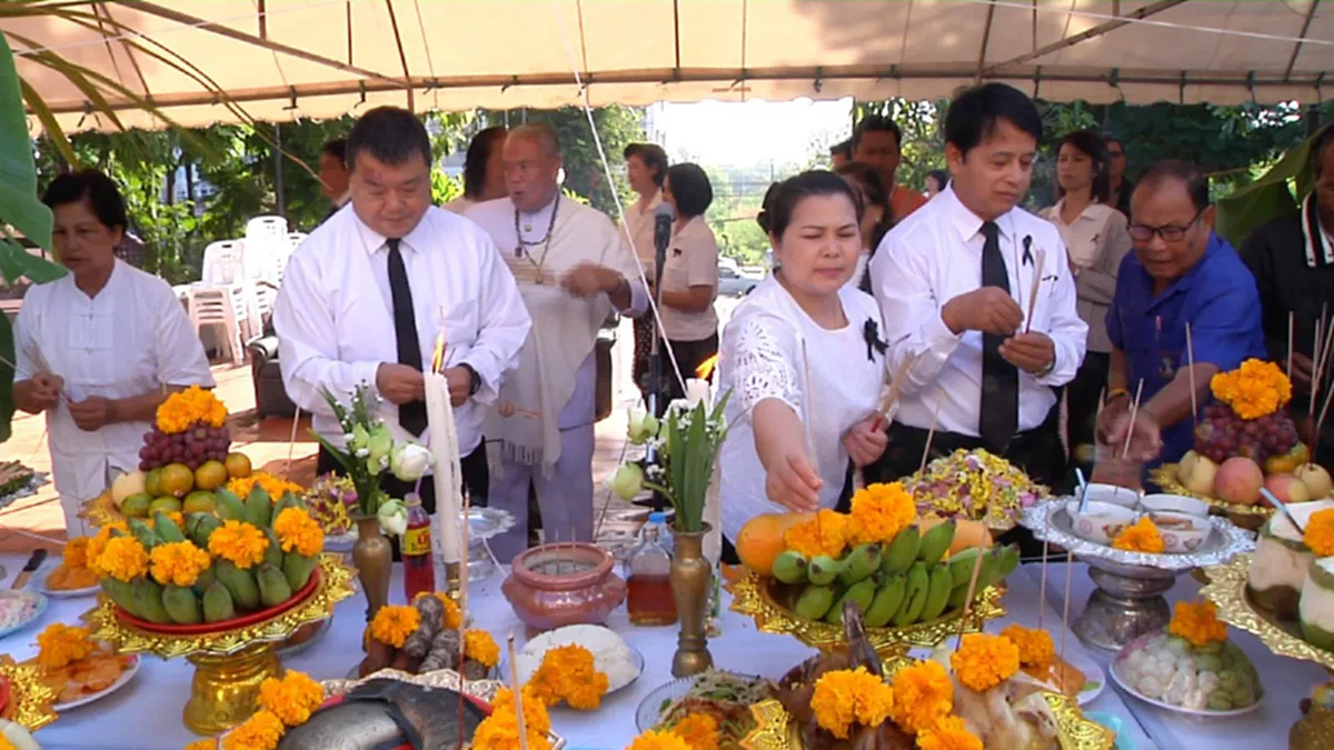 สาธุขอให้ราบรื่น!!เทศบาลนครขอนแก่นบวงสรวงเจ้าแม่สองนาง สิ่งศักดิ์สิทธิ์คู่บ้านคู่เมือง!!เพื่อขอก่อสร้างแลนด์มาร์คบึงแก่นนครดึงดูดเม็ดเงินน