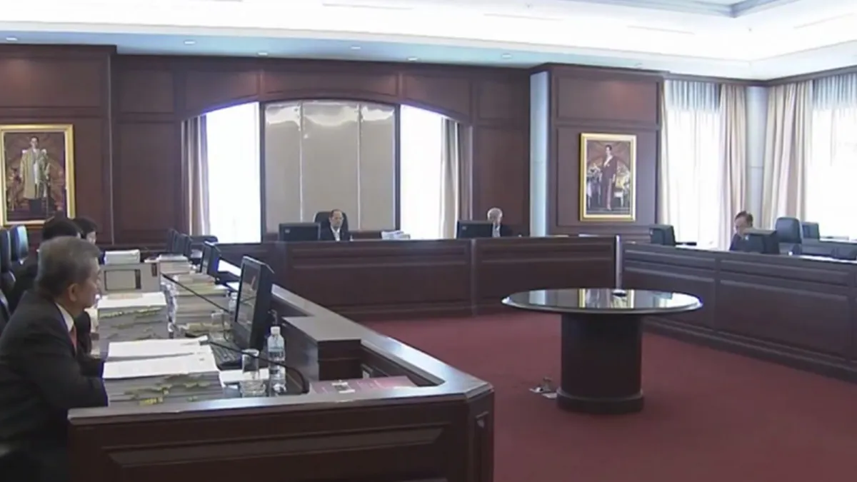 สุสานเครื่องบินการบินไทย!!! เปิดหลักฐานชัดๆ...โรลส์-รอยซ์ การบินไทย รัฐบาลทักษิณ ชินวัตร...เกี่ยวข้องกันจริงหรือ??!!(รายละเอียด)