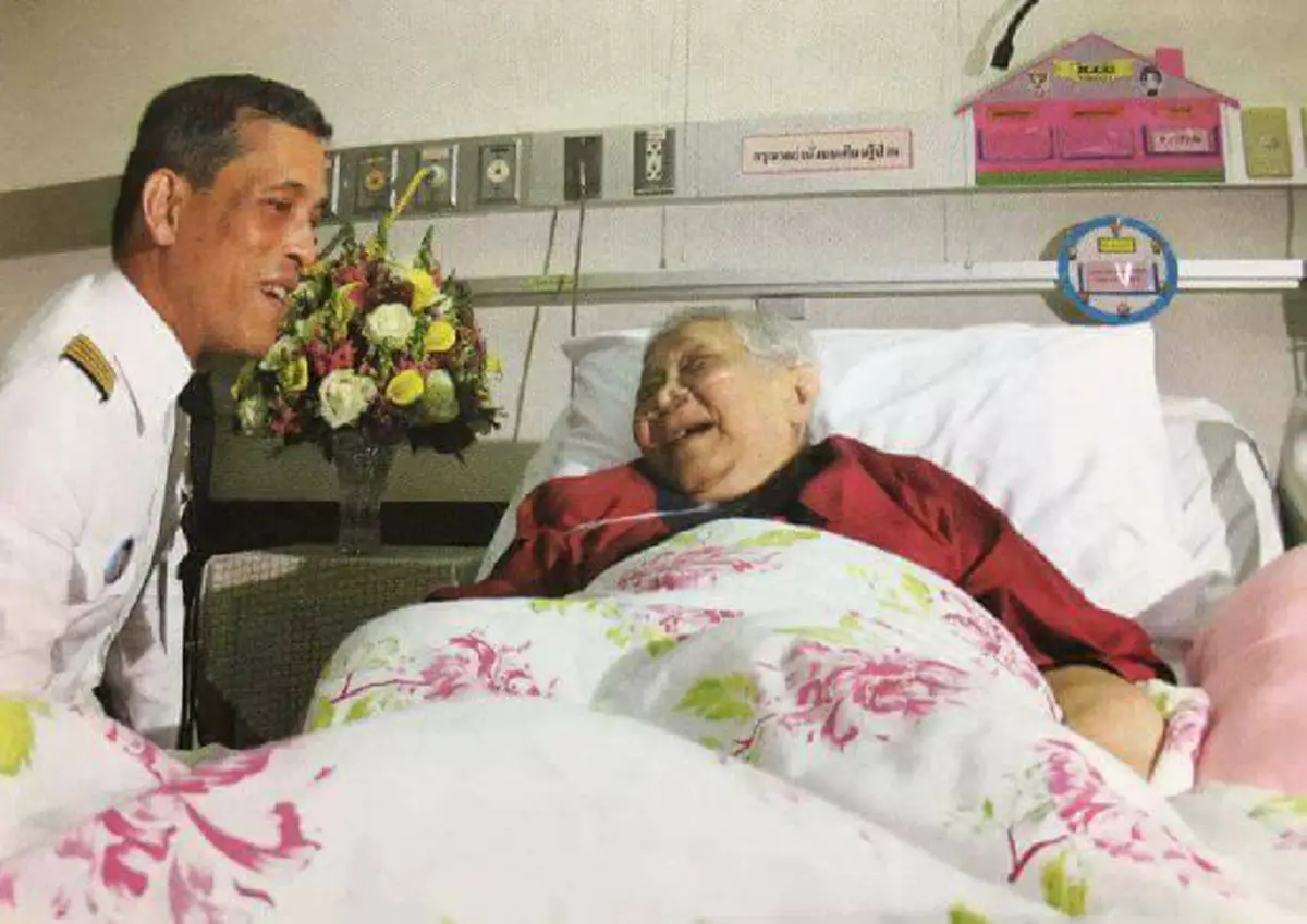 เรื่องราวแห่งความทรงจำ..."พระพี่เลี้ยงพระเจ้าแผ่นดิน" สมเด็จพระเจ้าอยู่หัวมหาวชิราลงกรณฯ ที่ในหลวงร.9 ทรงพระกรุณาโปรดเกล้าฯ ให้เป็นพระอภิบาล