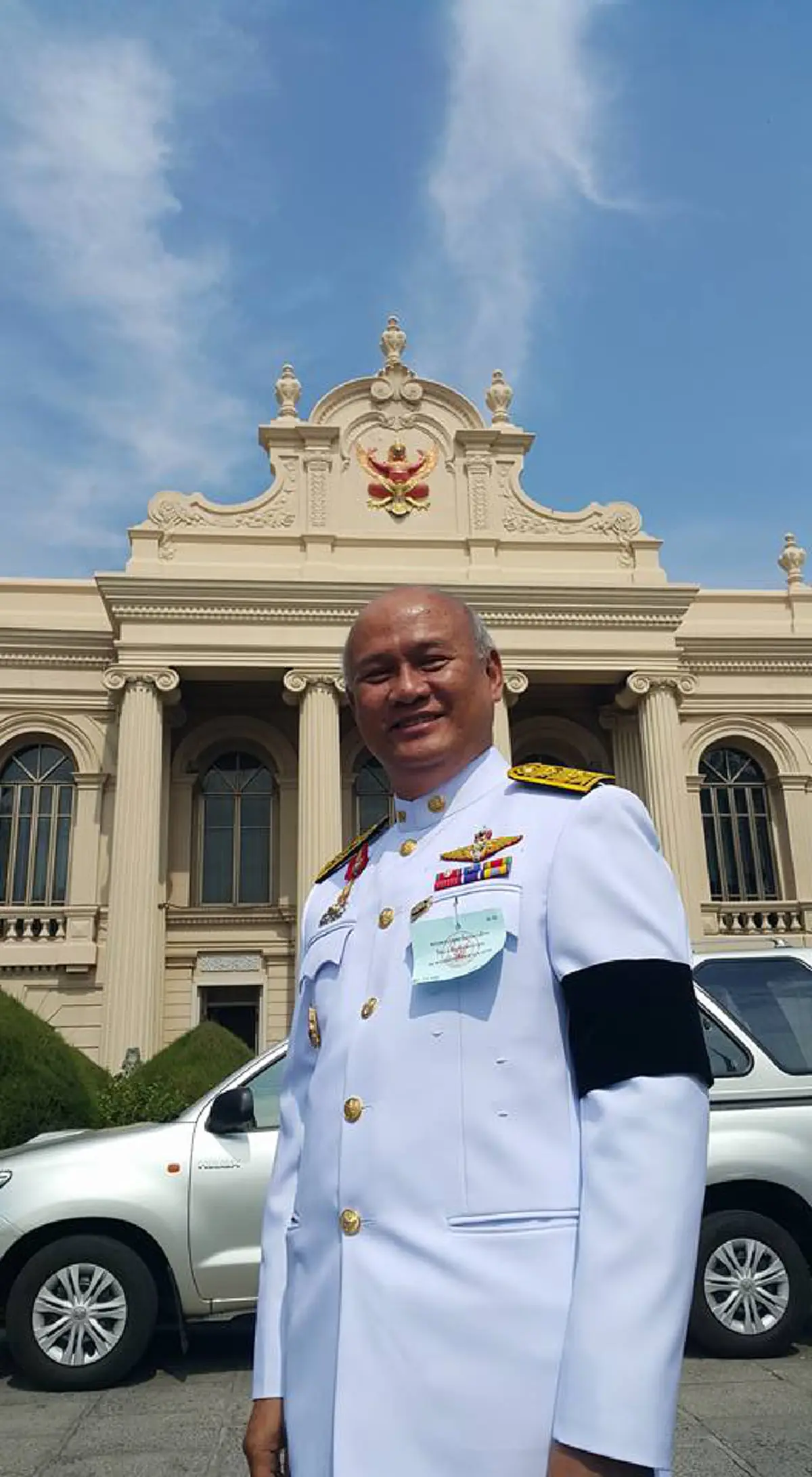คืออะไร??!!..."พล.ท.พงศกร"ซัด บุกวัดพระธรรมกาย ผิดกฎหมายระหว่างประเทศ...หากขึ้นศาลโลกติคุกหัวโตแน่...อย่าหมดอำนาจก็แล้วกัน...