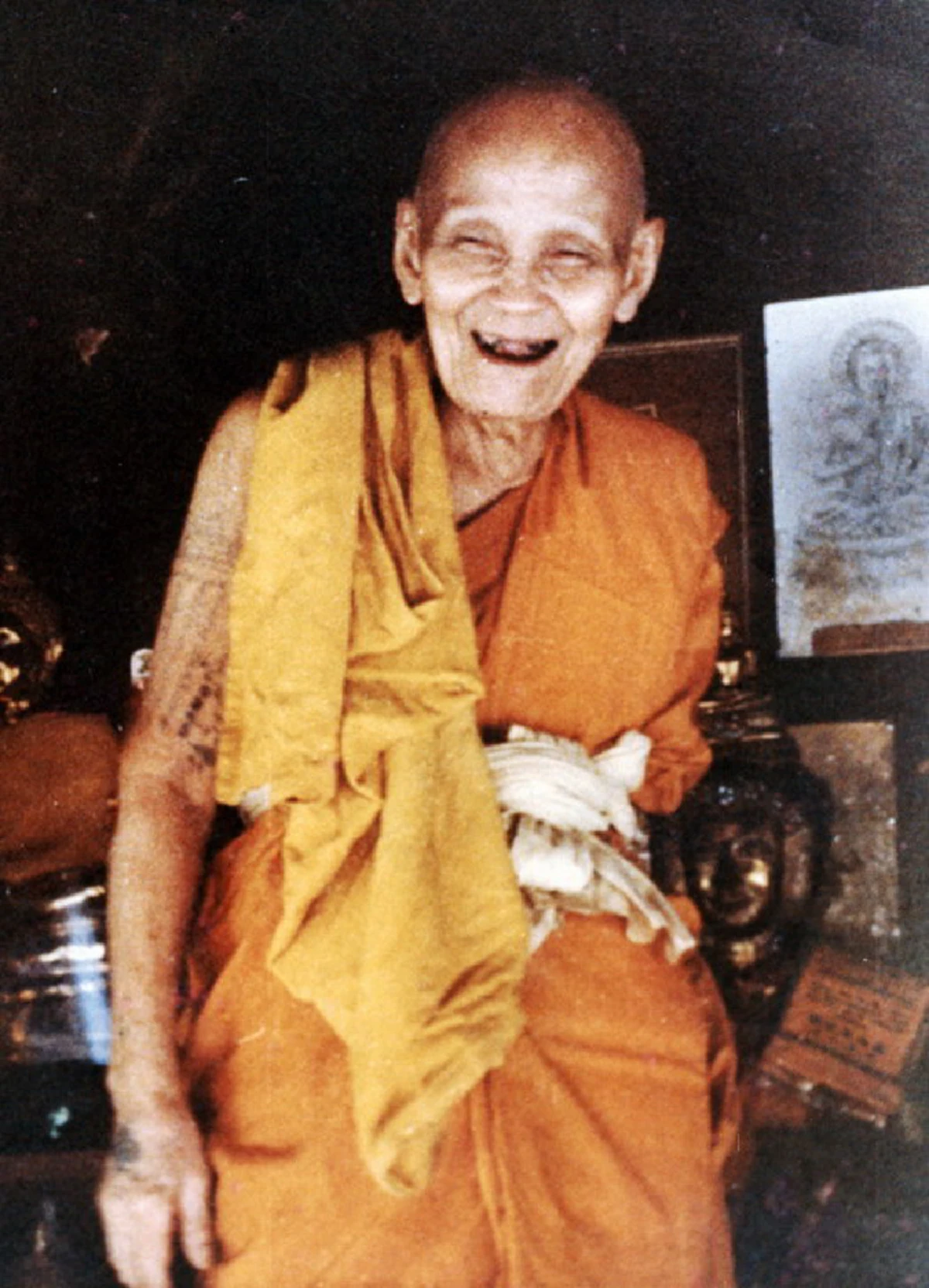 "หลวงปู่ดู่"ไขข้อข้องใจ เบื้องหลังการปลุกเสกของขลังของท่านเอง หลวงปู่เผย เวทย์มนต์อะไรก็สู้บทสวดมนต์จากพุทธคุณไม่ได้!