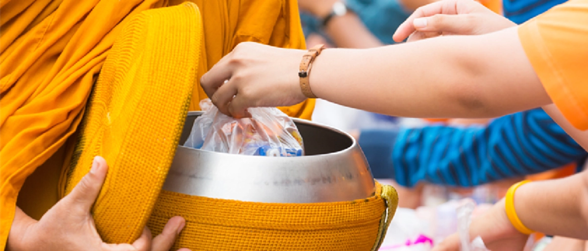 ทำบุญยังไง? แก้เรื่องเก็บเงินไม่อยู่-มีหนี้สิน แล้วจะดีขึ้น