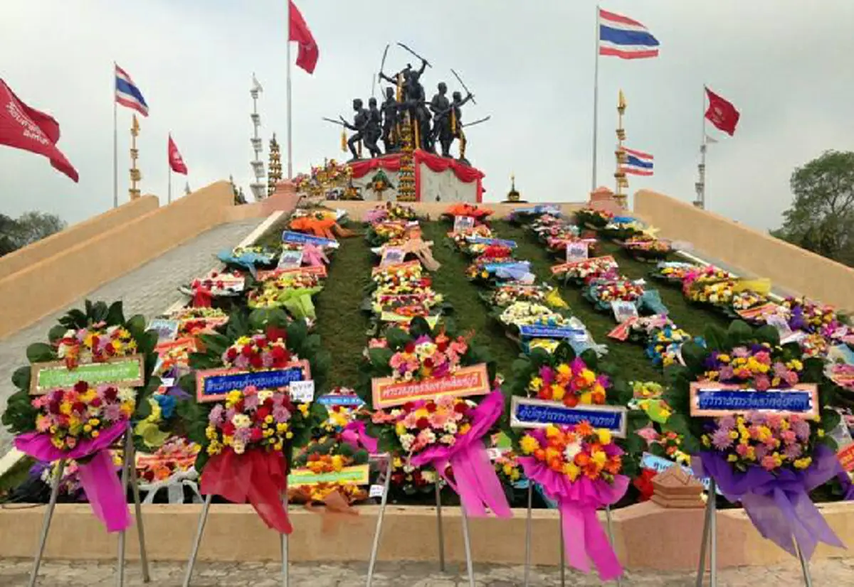 ขอเชิญเที่ยวงาน สดุดีวีรชนค่ายบางระจัน พร้อมแต่งกายย้อนยุคร่วมสมัยบ้านระจัน