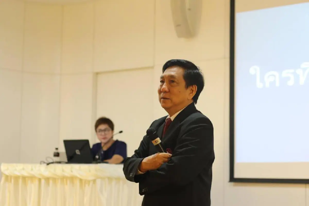 เรื่องจริงเกี่ยวกับ ในหลวง ที่คนไทยต้องอ่าน ดร.ต่อตระกูล  ซัดกลับพวกบิดเบือนใส่ร้าย