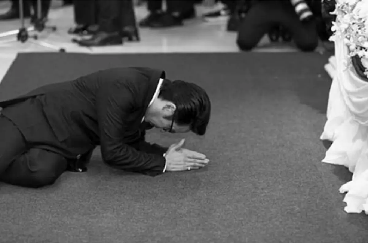 เบิร์ด..เบิร์ดตื่นเต้นใช่ไหม ความประทับใจครั้ง "เบิร์ด ธงไชย" เข้าเฝ้า "ในหลวง ร.๙" ผู้เป็นแรงบันดาลใจในการร้องเพลงต่อไป